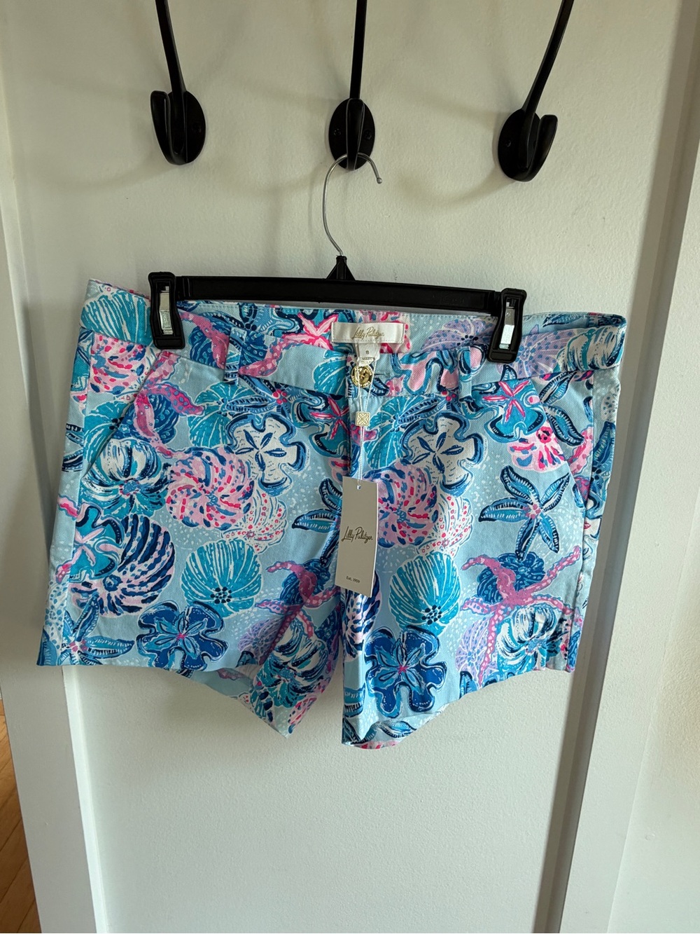 Lilly Pulitzer Light Blue Seashell Print Shorts